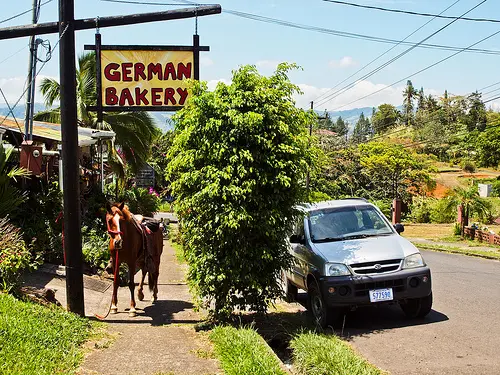 Buying a Car in Costa Rica: 8 Tips