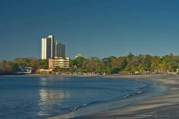 gorgona beach panama