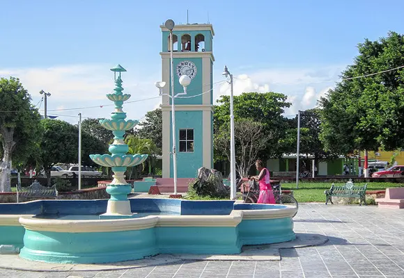 Slide3 - Corozal Main Square Plaza