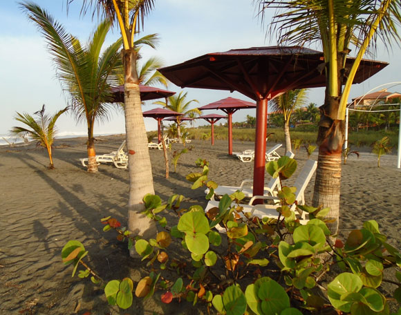 playa la barqueta, panama