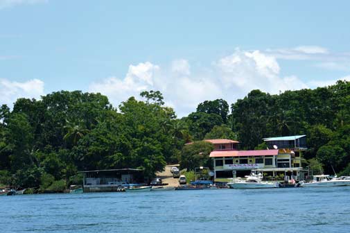 Boca Chica: The Gateway to Panama’s National Marine Park - IL