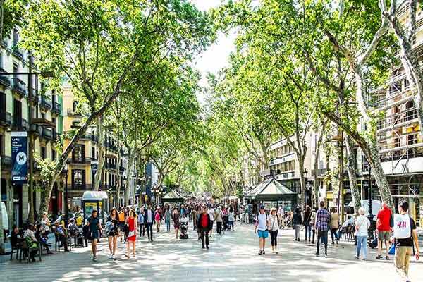 Barcelona, Spain: Guide to Cost of Living, Lifestyle and Things To Do - IL