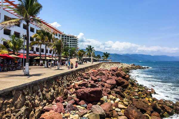 is november a good time to visit puerto vallarta