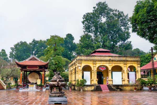 Visit the UNESCO World Heritage Site of the Imperial Citadel of Thang Long