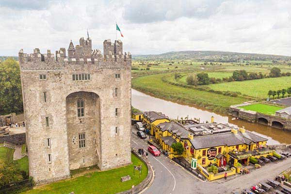 Bunratty Castle