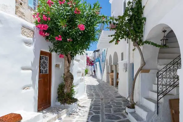 Paros