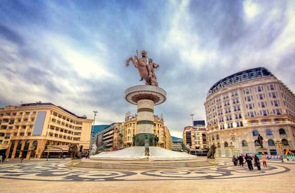 9 Things to See and Do in Skopje, the City of Sculptures