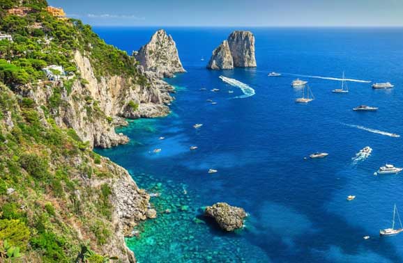 IL’s Guide to the Beautiful Island of Capri, Italy